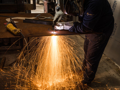 Abrasive blasting services